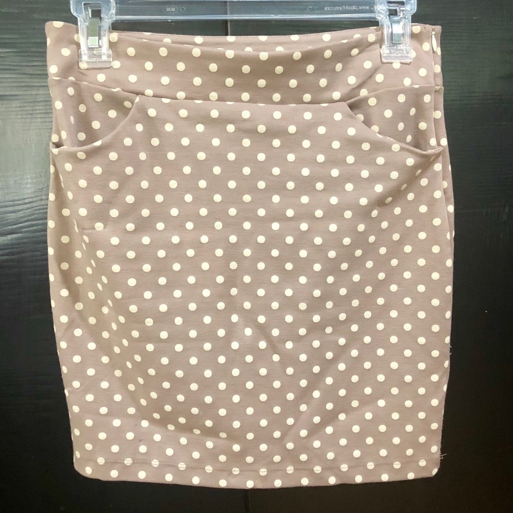 Audrey Tan and White Polka Dot Skirt Size S